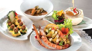 Shangri-La Hotel's Salathip Thai Restaurant Experience Cover Image