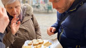 Brussels Higlights tour - with food & drink tasters Cover Image