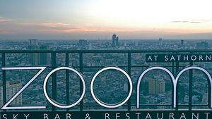 Zoom Rooftop Skybar Dining At Anantara Sathorn Cover Image